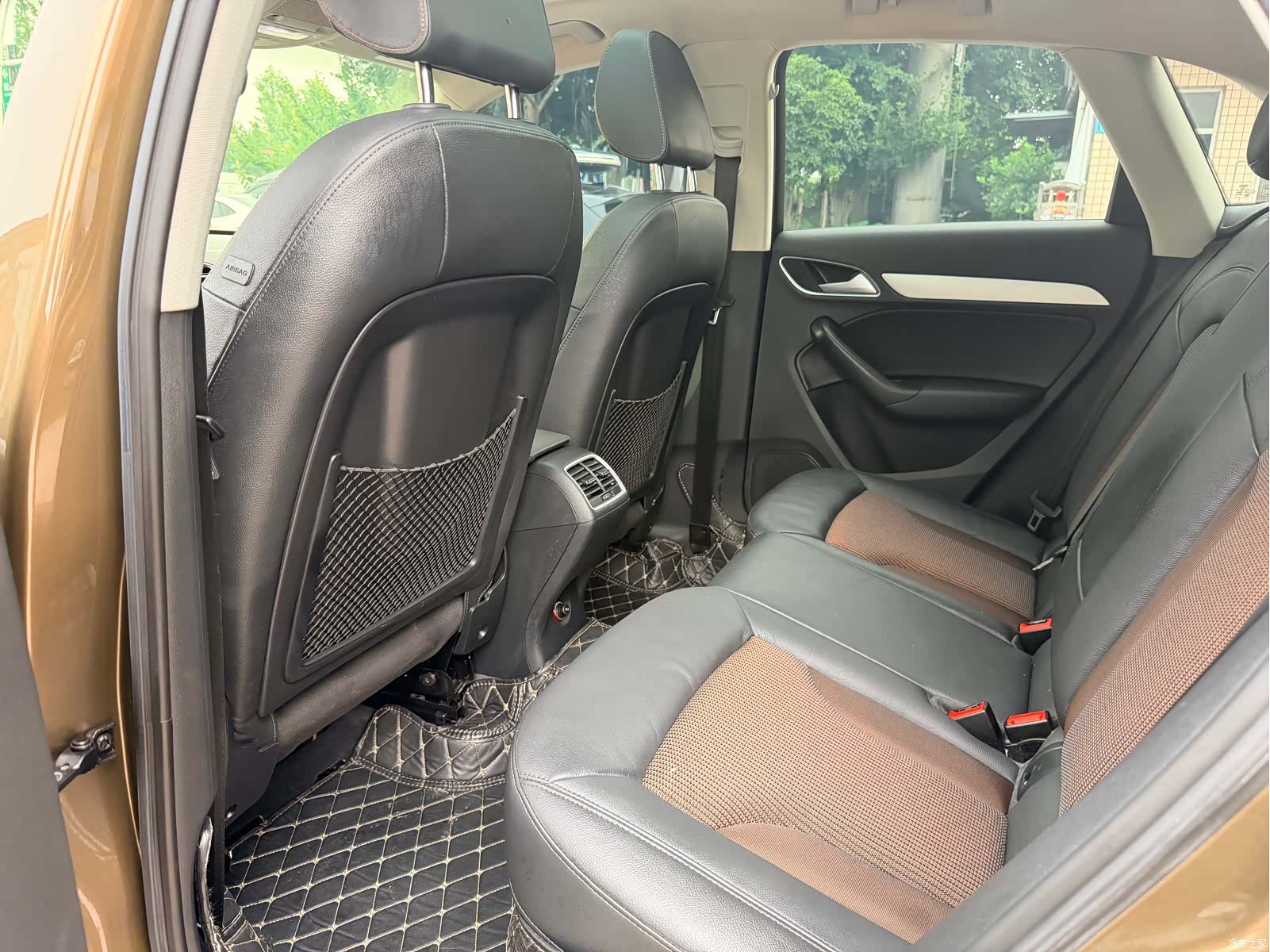 Audi Q3, 2019 10