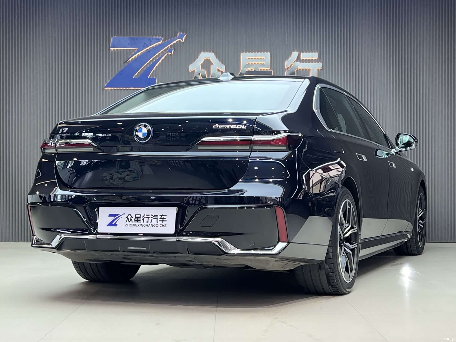 BMW i7, 2025 3