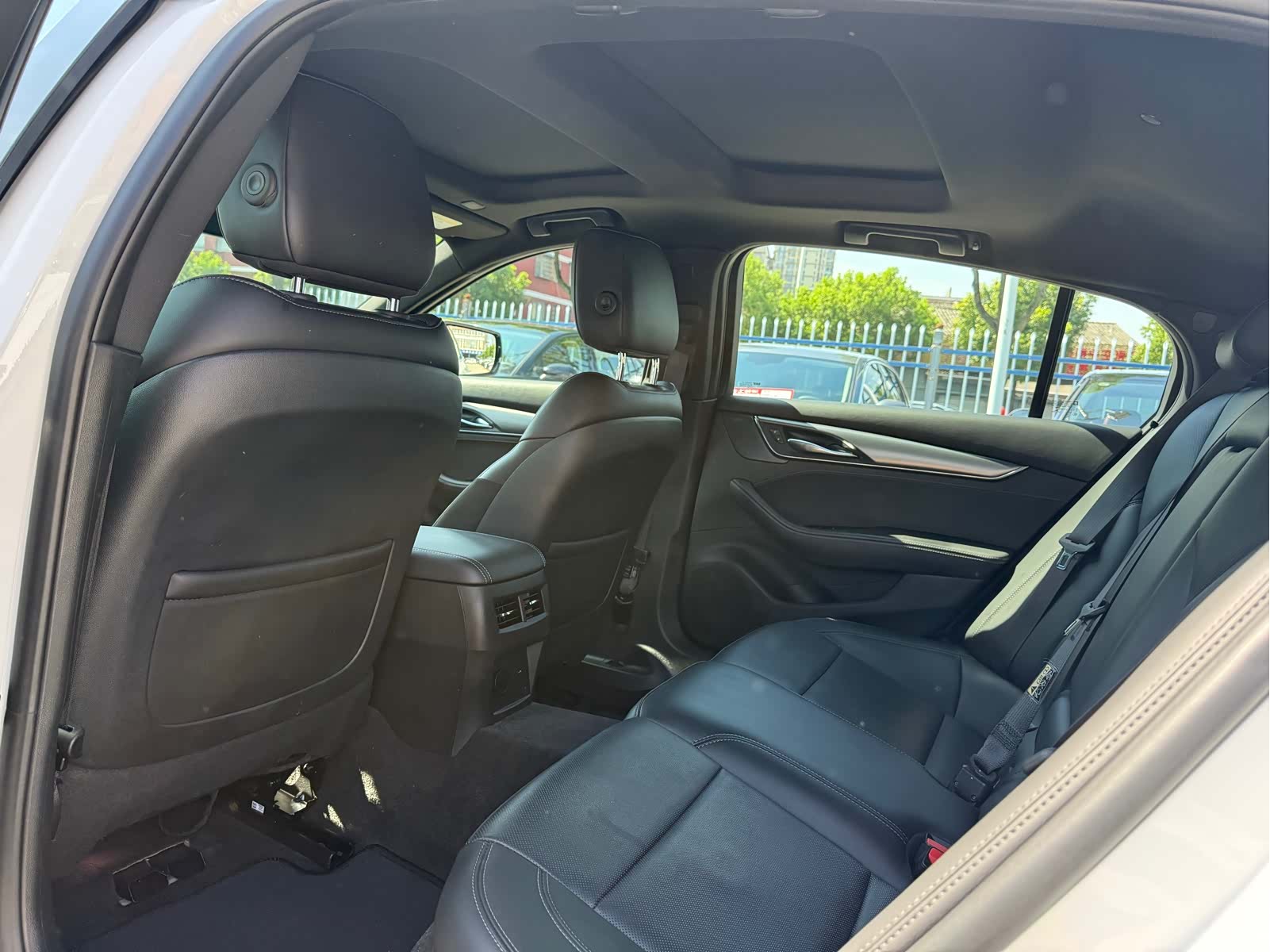 Cadillac CT5, 2025 10