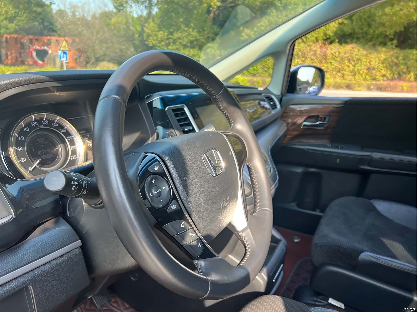 Honda Elysion, 2019 10