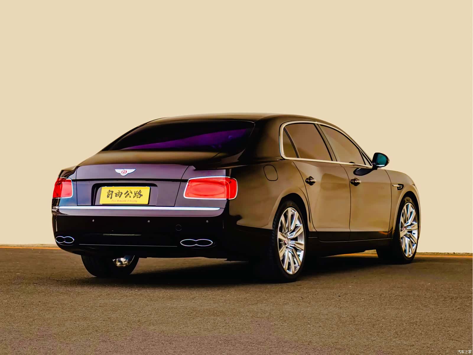 Bentley Flying Spur, 2018 3