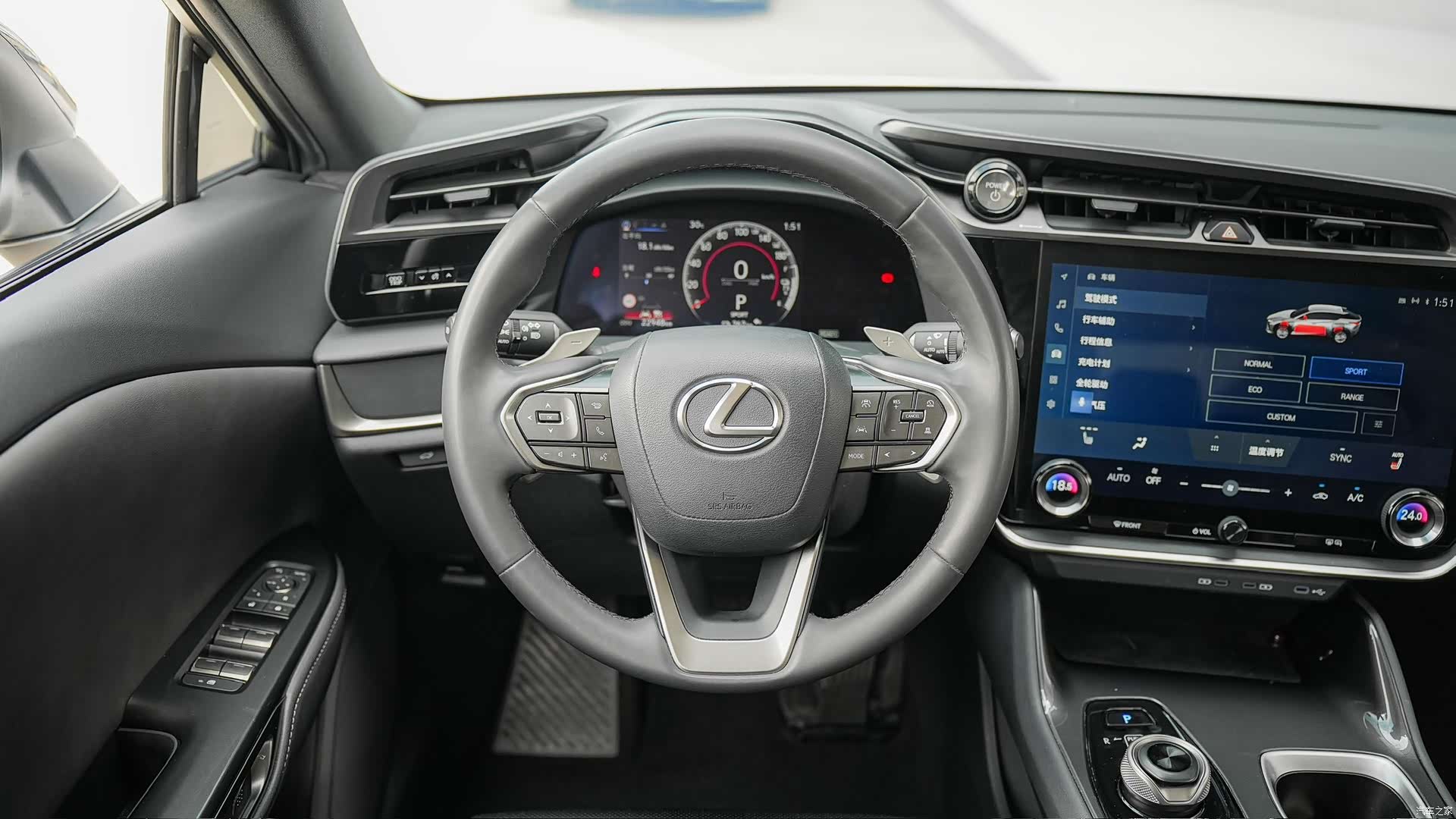 Lexus RZ, 2023 19