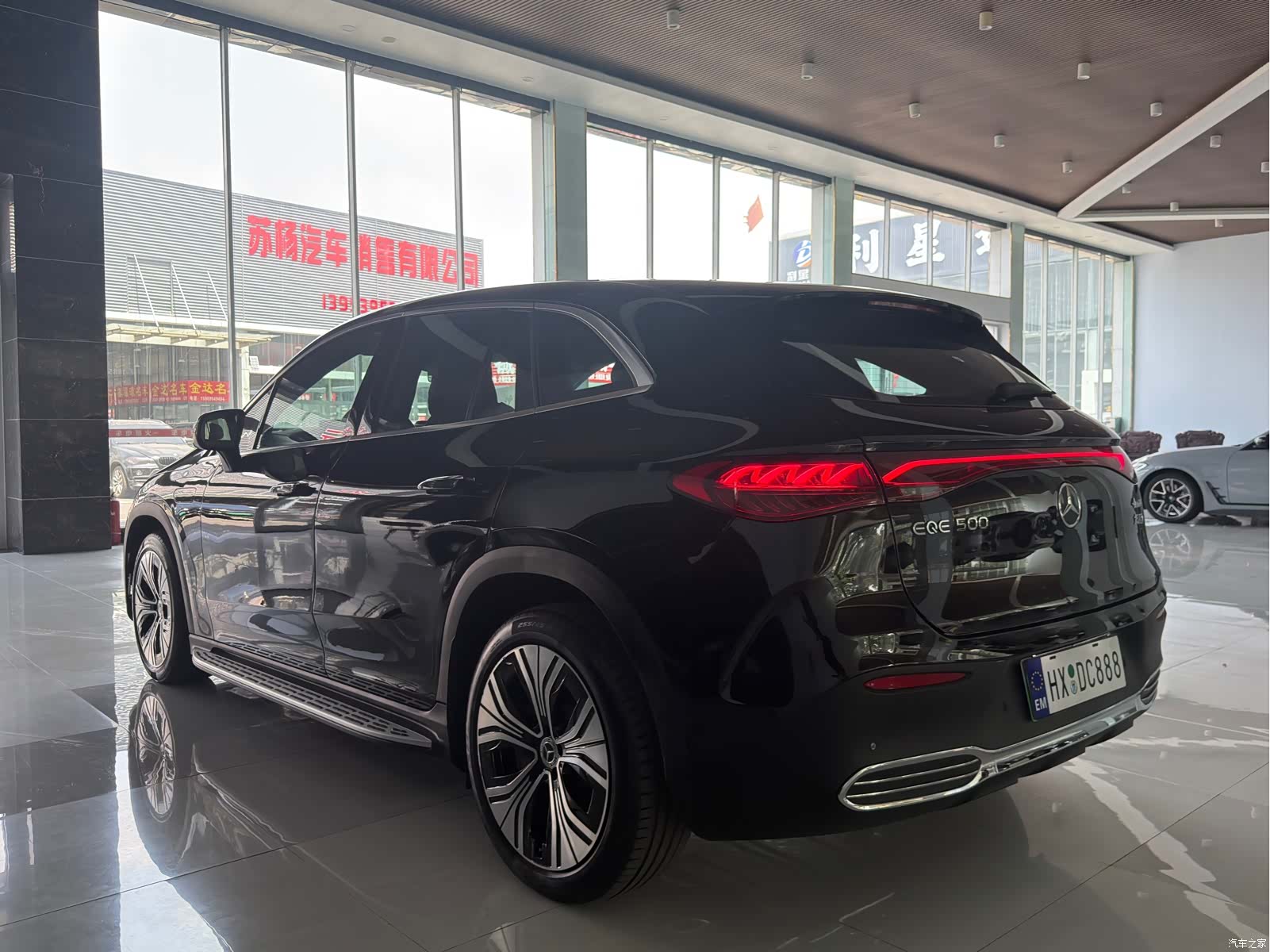 Mercedes-Benz EQE, 2025 17
