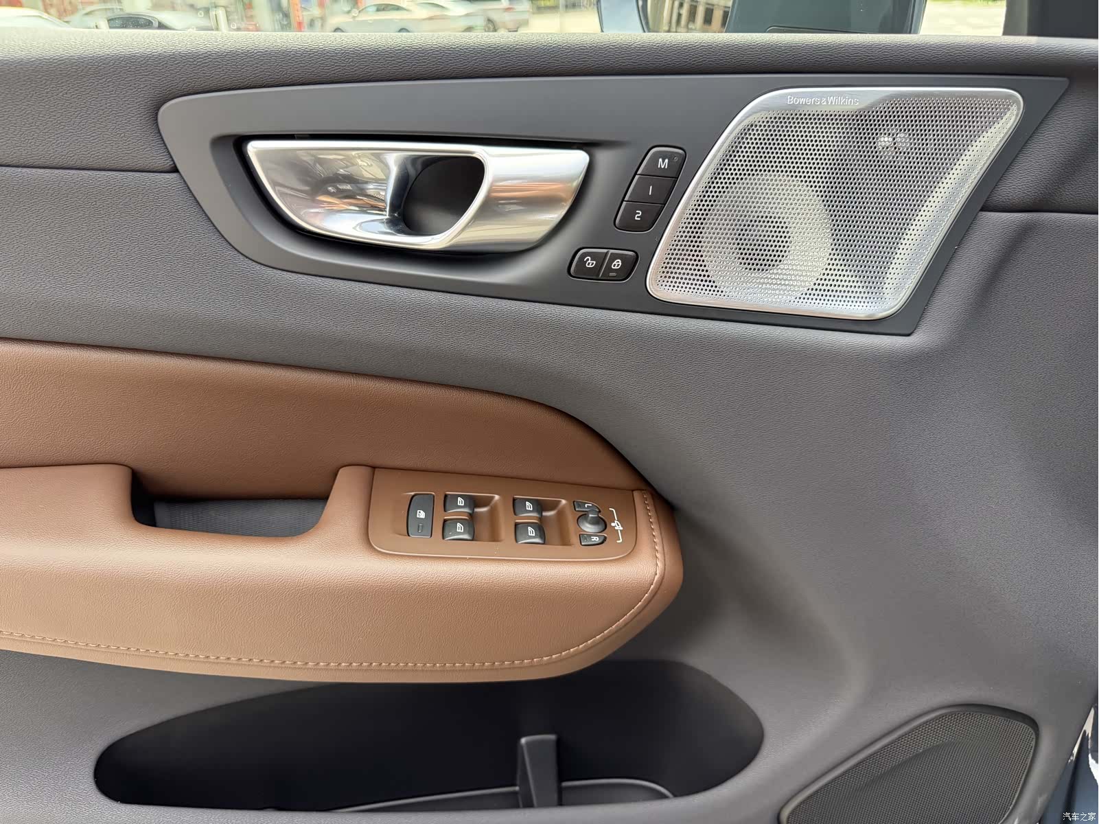 Volvo XC60, 2024 16