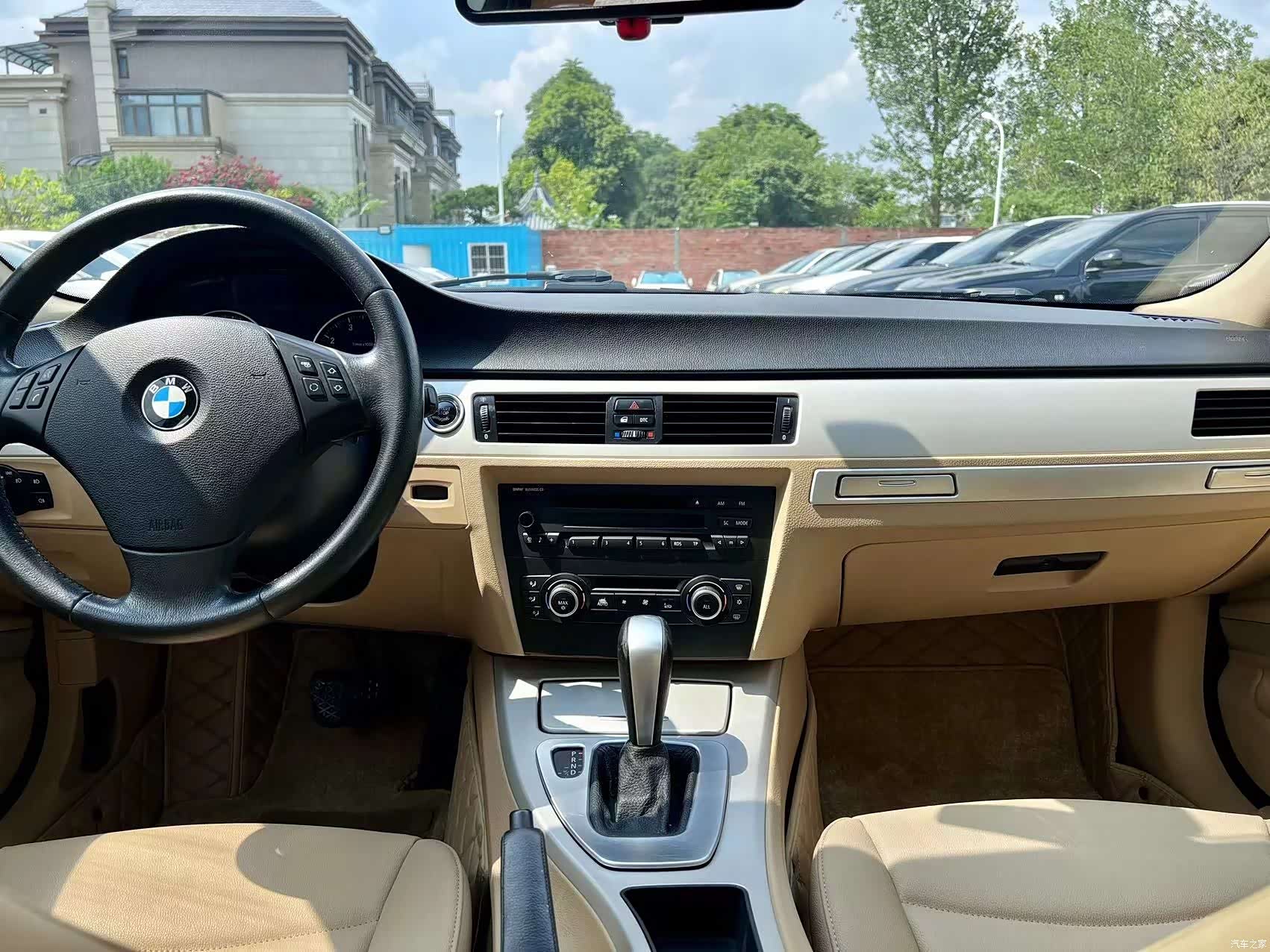 BMW 3 Series, 2010 11