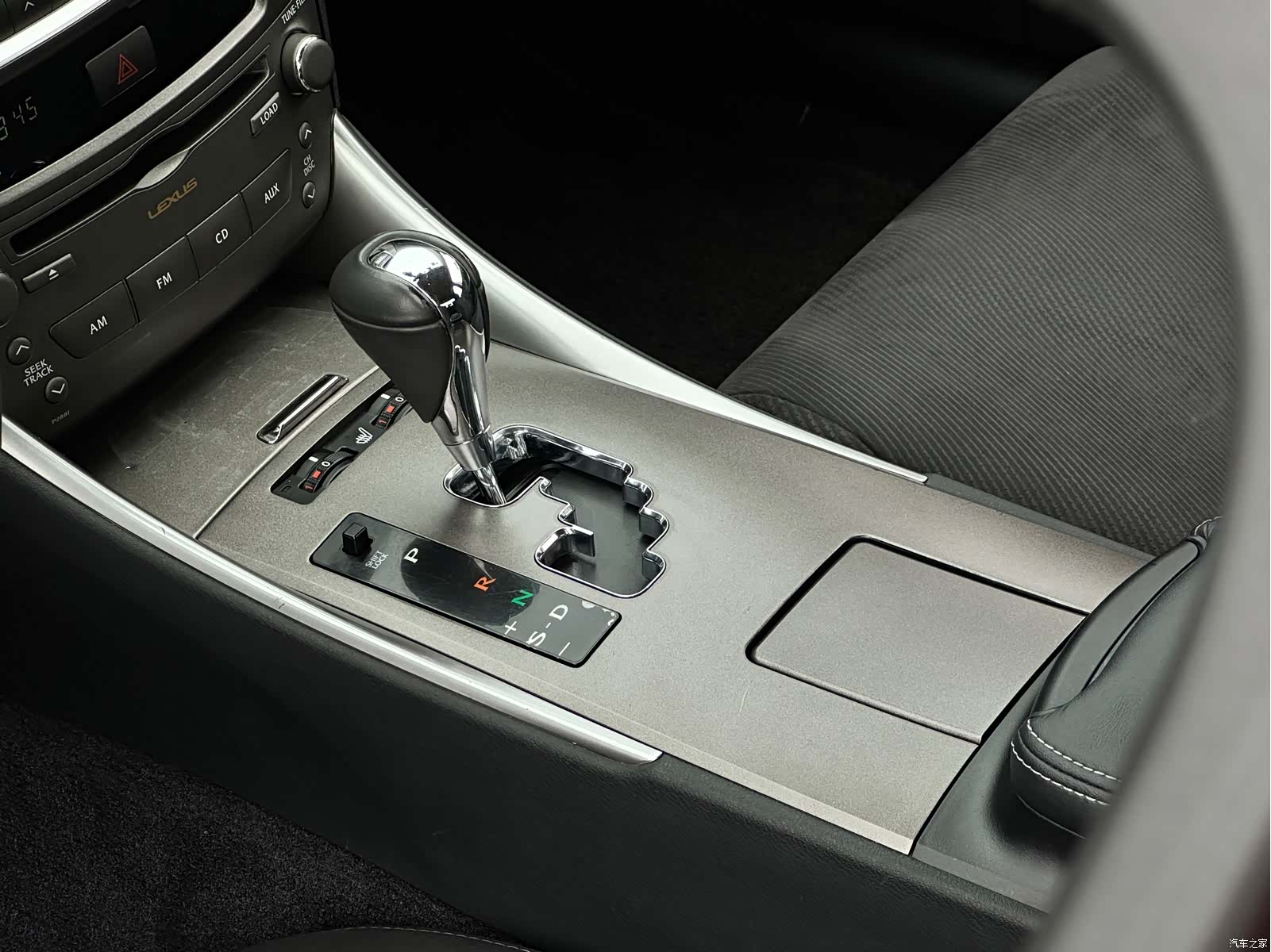 Lexus IS, 2010 19