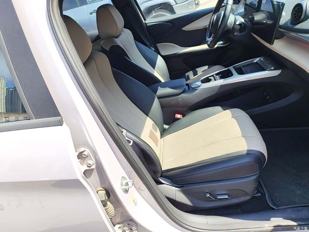 BYD Dolphin, 2025 25