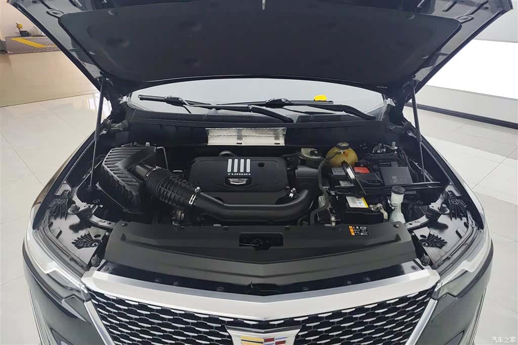 Cadillac XT6, 2020 10