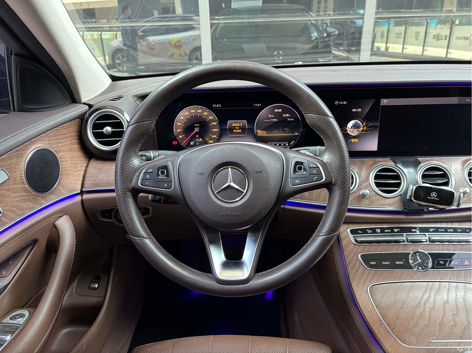 Mercedes-Benz E-Class, 2018 6