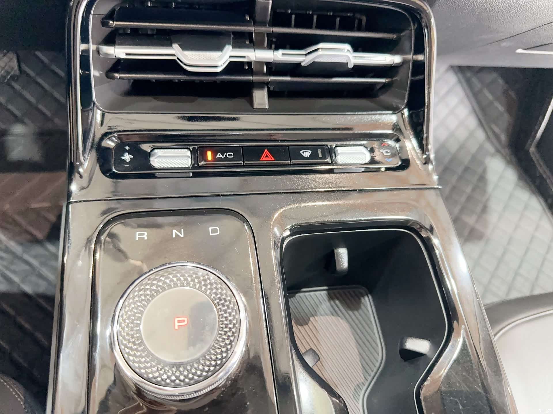 Wuling Starlight, 2024 24