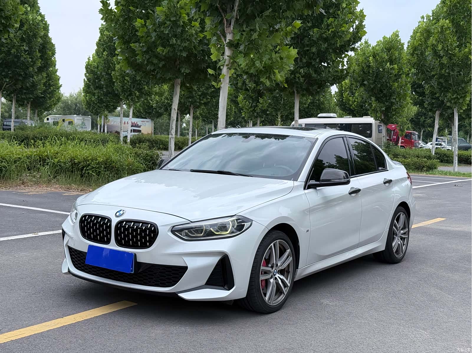 BMW 1 Series, 2019 1