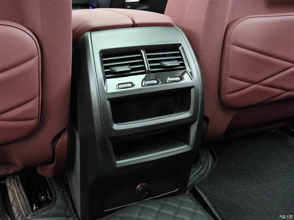 BMW X5, 2025 16