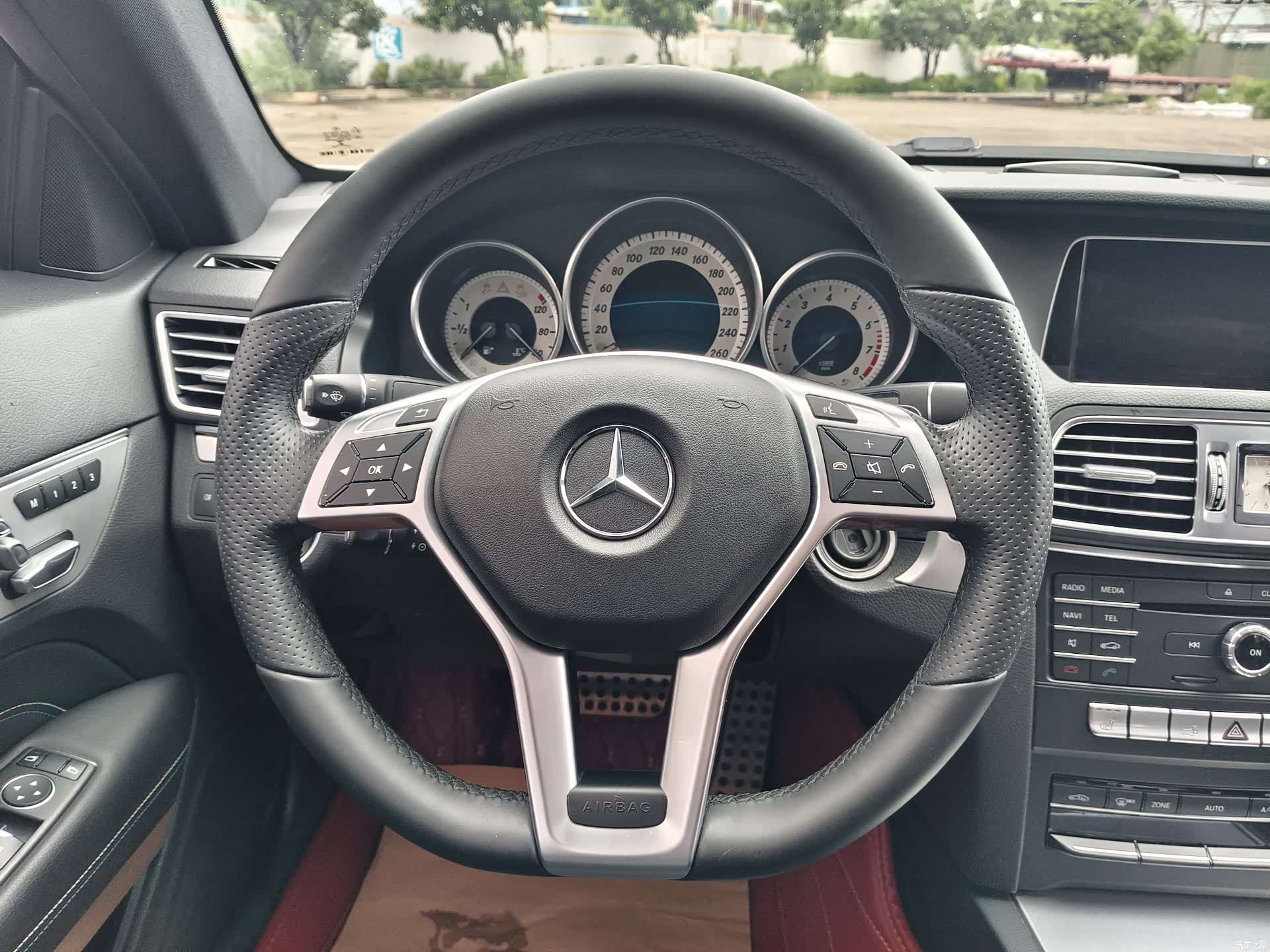 Mercedes-Benz E-Class, 2016 15