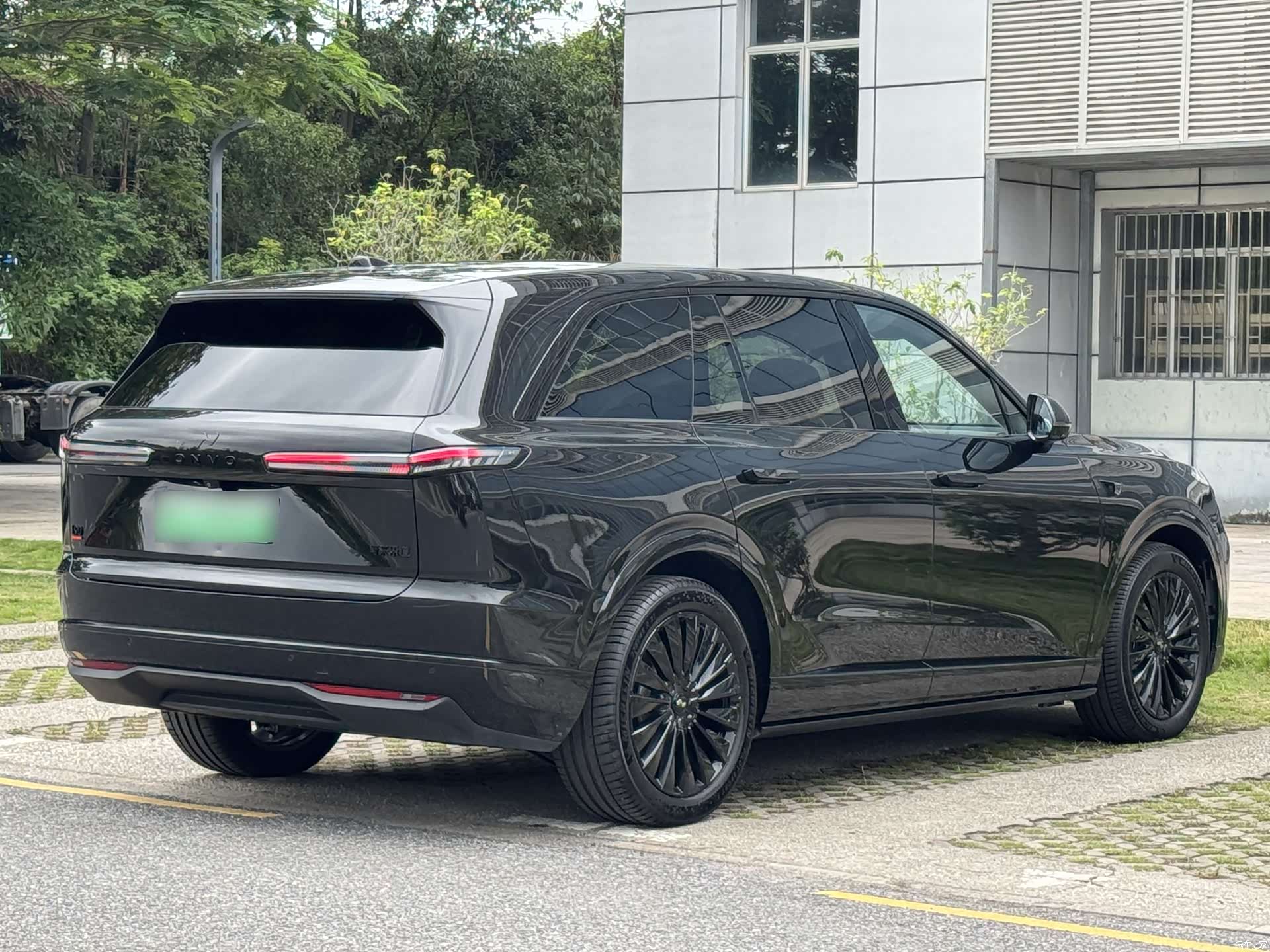 NIO L90, 2025 25