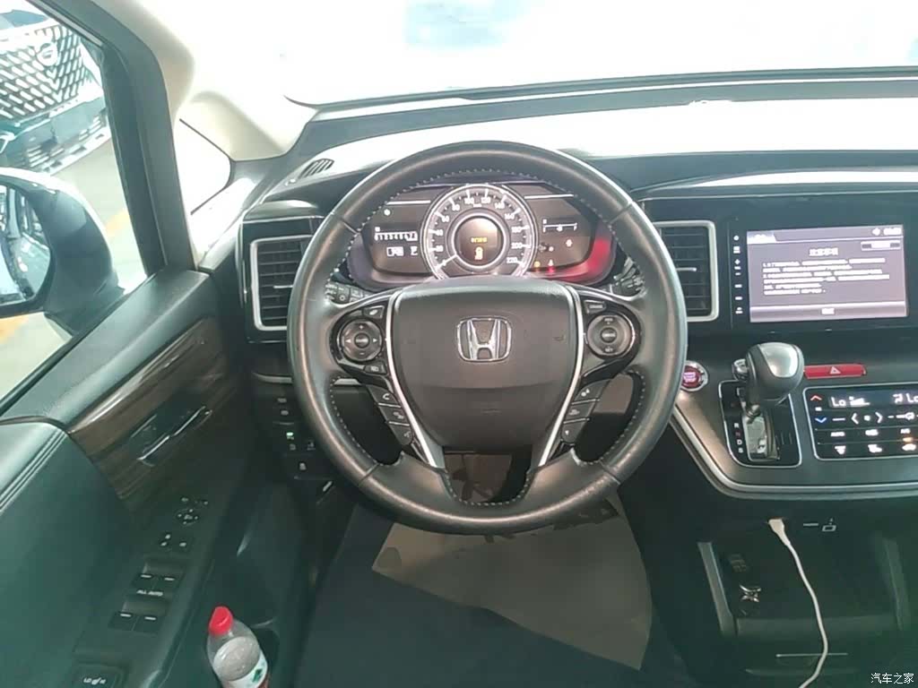 Honda Elysion, 2018 11
