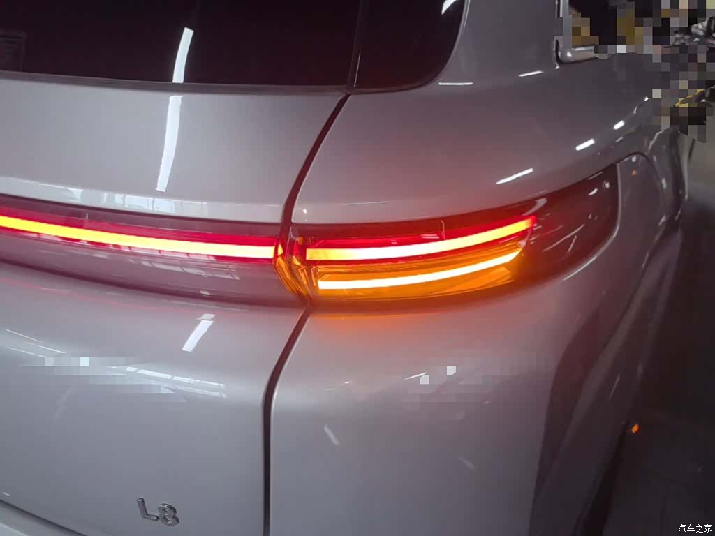 Li Auto L8, 2023 8