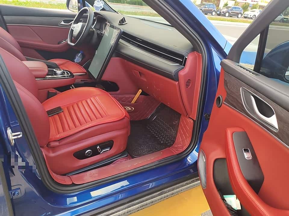 SERES Sailis SF5