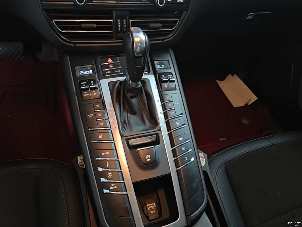 Porsche Macan, 2021 14