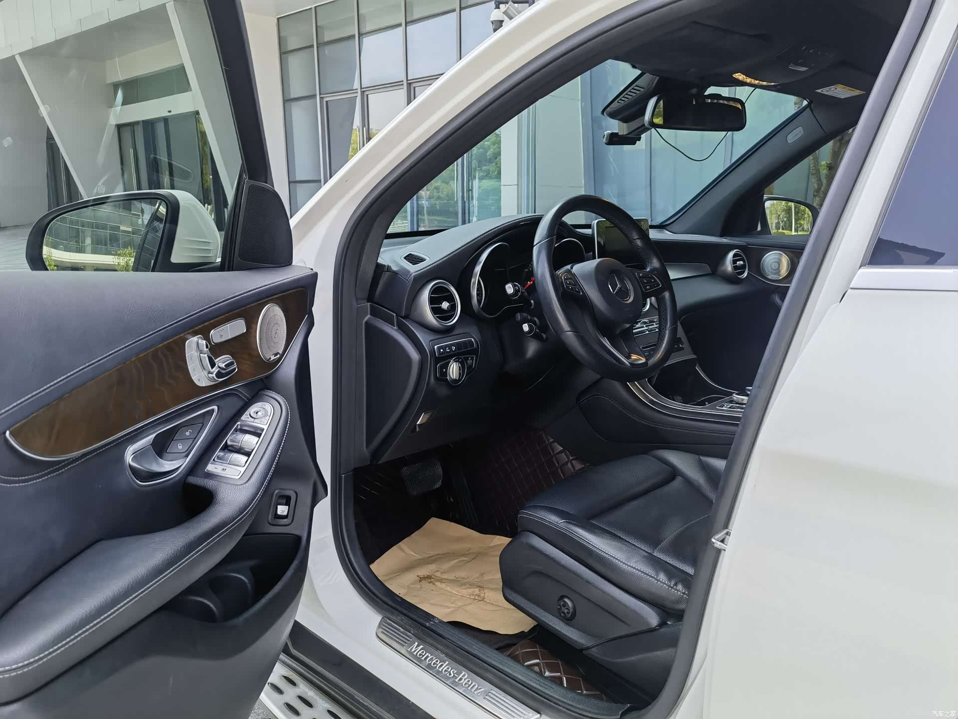 Mercedes-Benz GLC, 2019 9