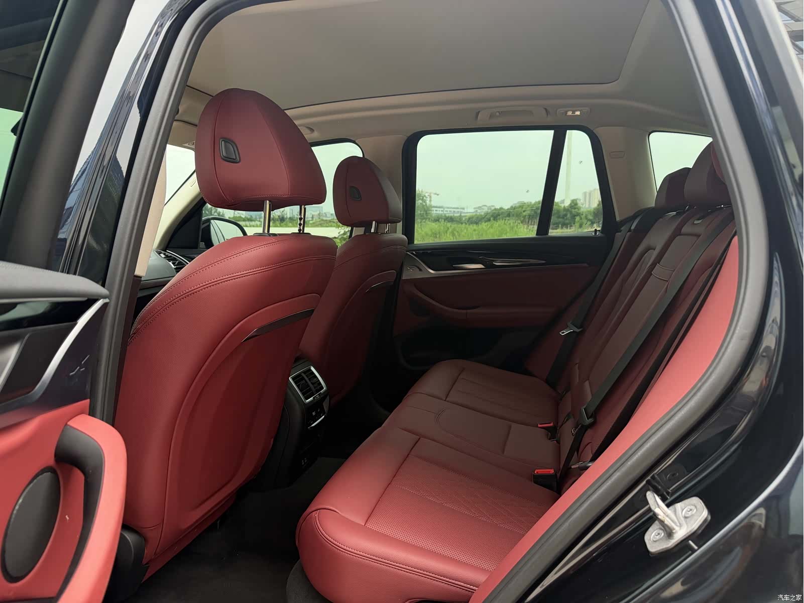 BMW X3, 2024 11