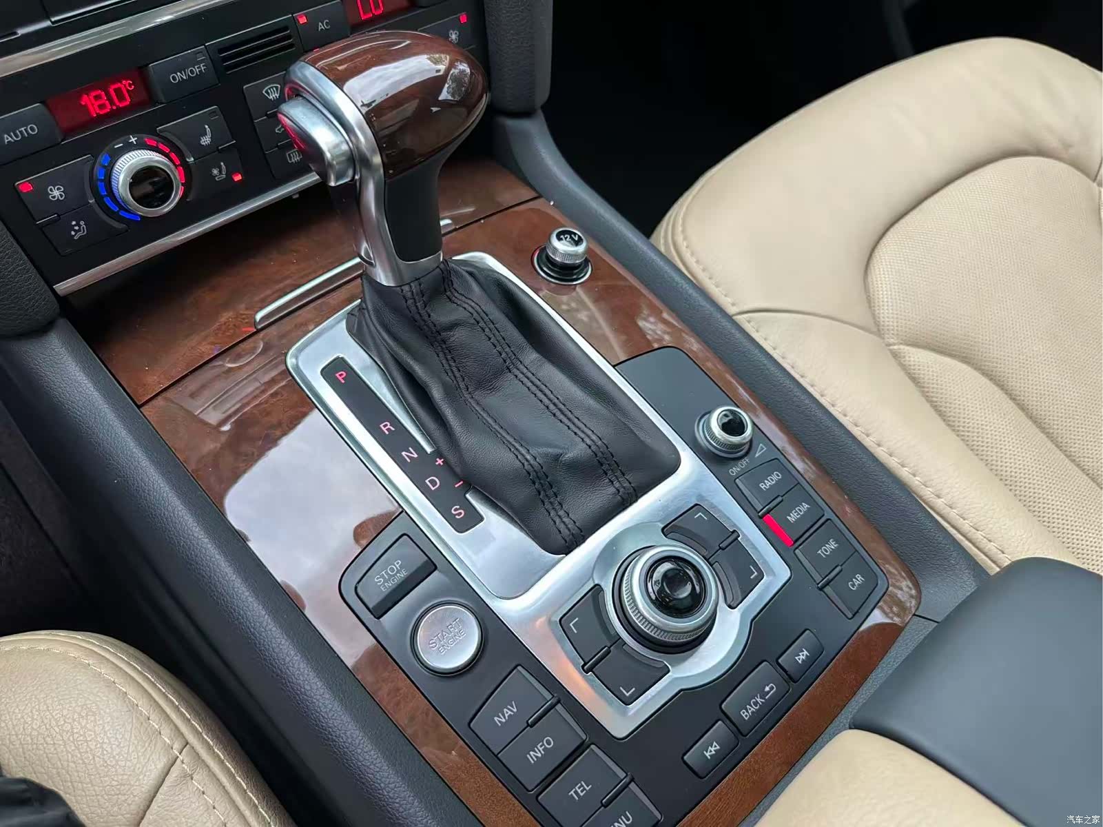 Audi Q7, 2012 18