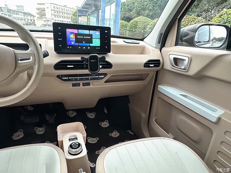 Geely Panda, 2023 12