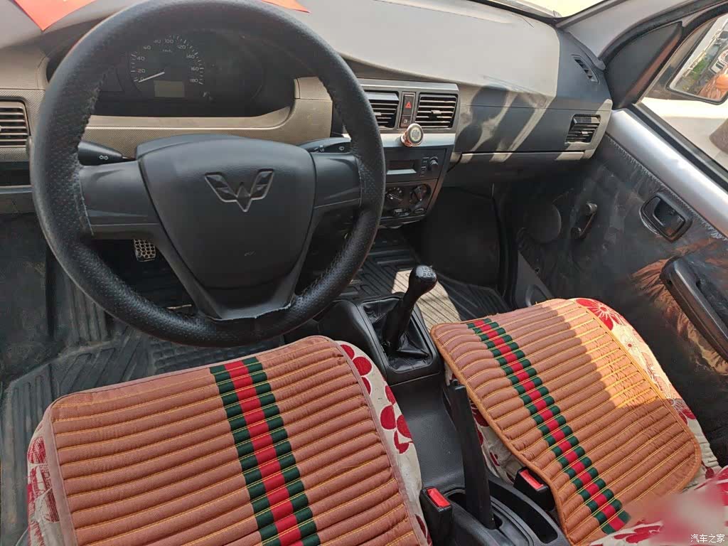 Wuling L3C, 2018 9