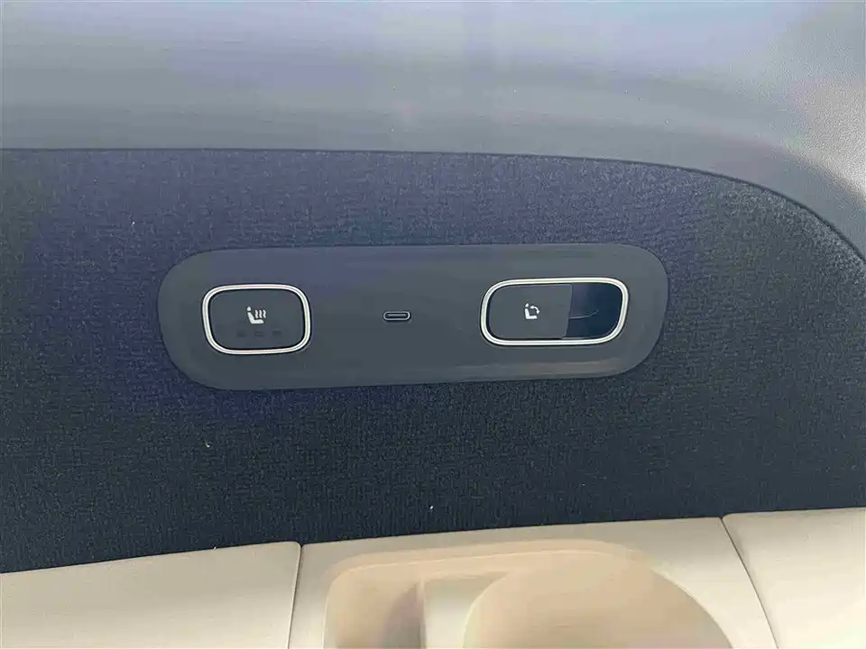 Li Auto Ideal L9