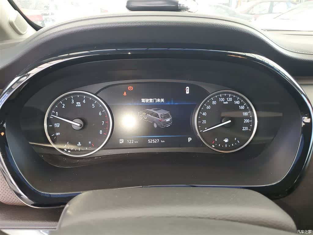 Buick GL8, 2023 8