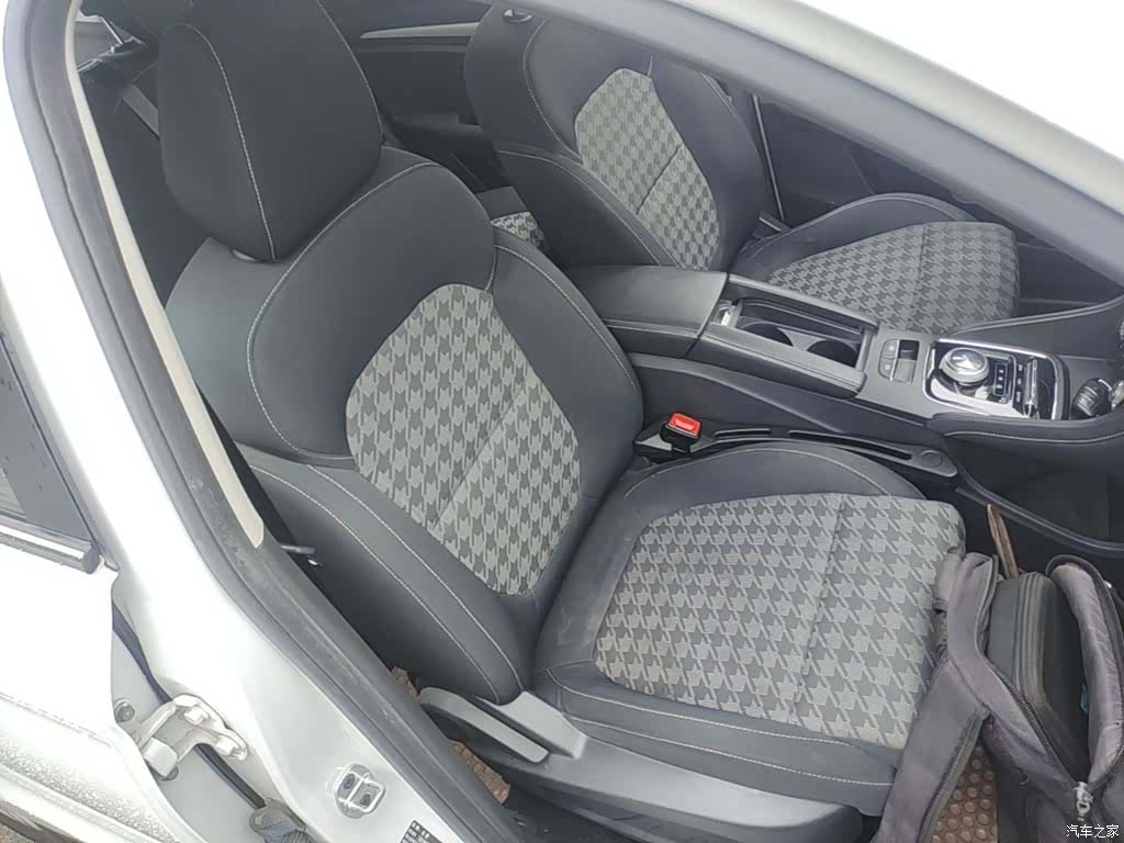 MG ZS, 2020 22