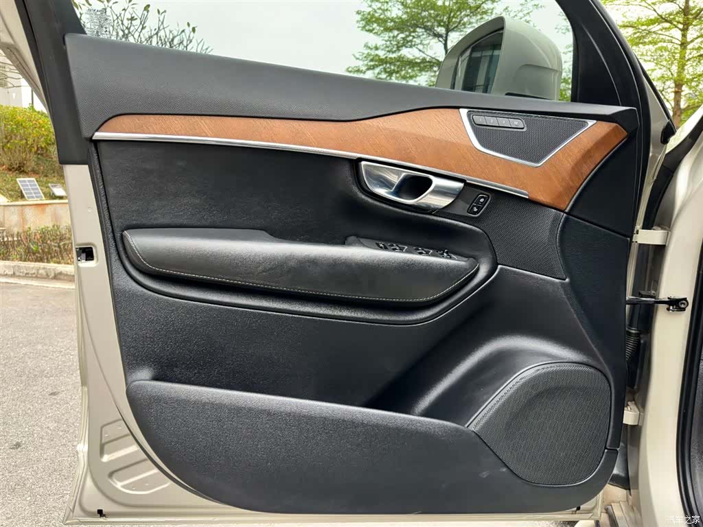 Volvo XC90, 2018 19
