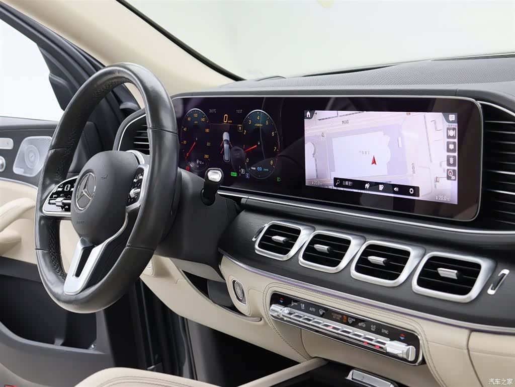 Mercedes-Benz GLE, 2019 13