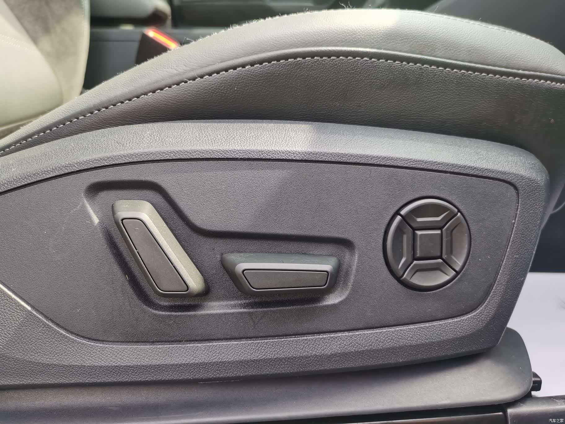 Audi Q3, 2021 8