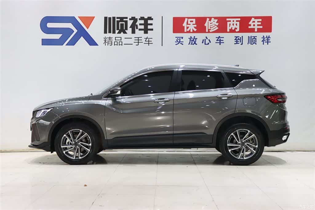 Geely Coolray, 2024 4