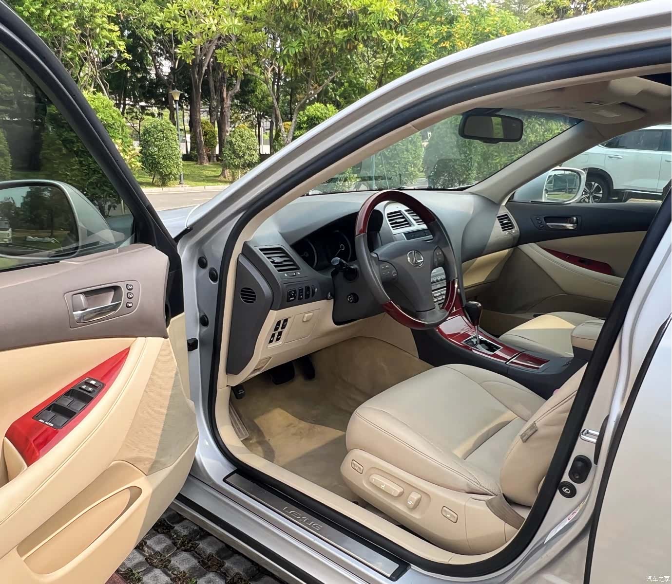 Lexus ES, 2008 7