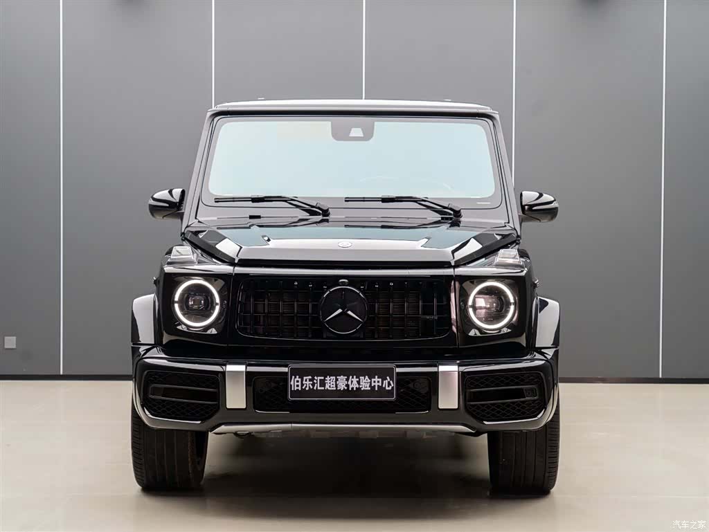 Mercedes-Benz G-Class, 2023 4