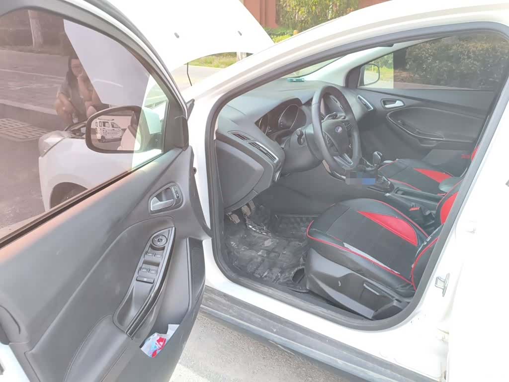 Ford Focus, 2018 14