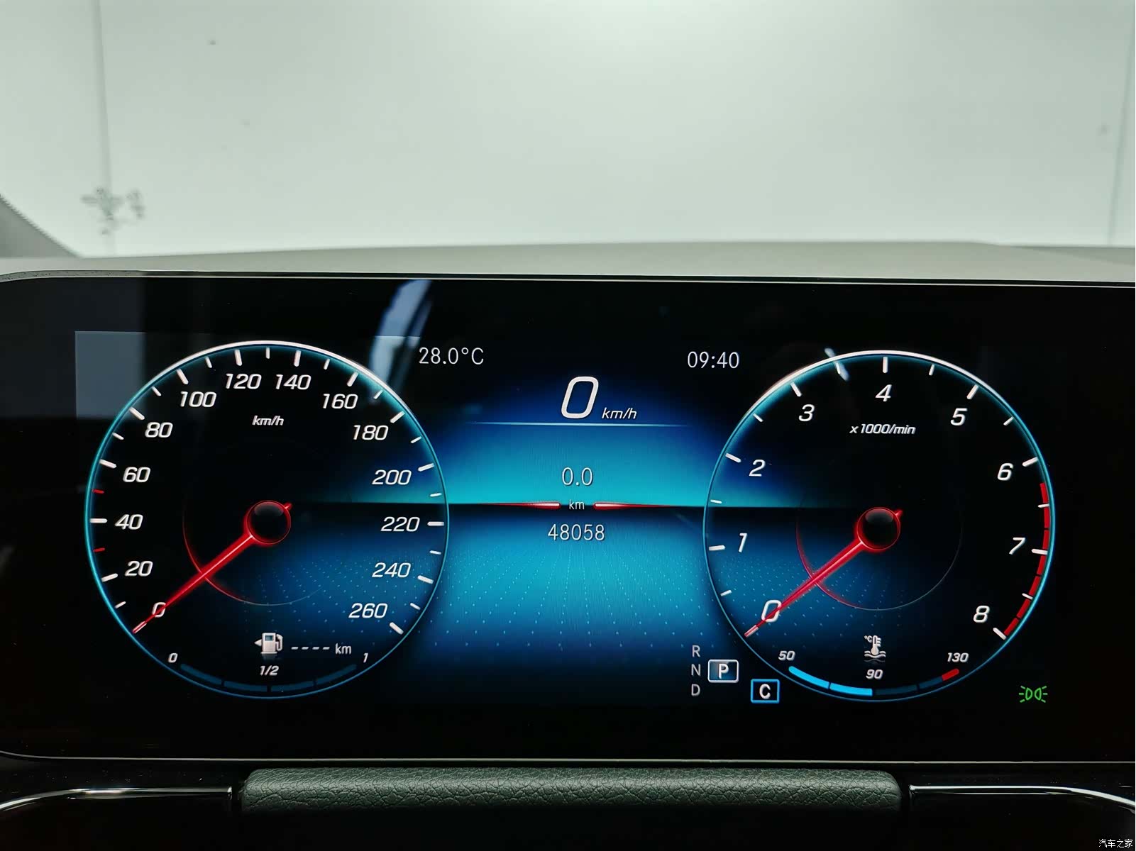 Mercedes-Benz GLA, 2022 8