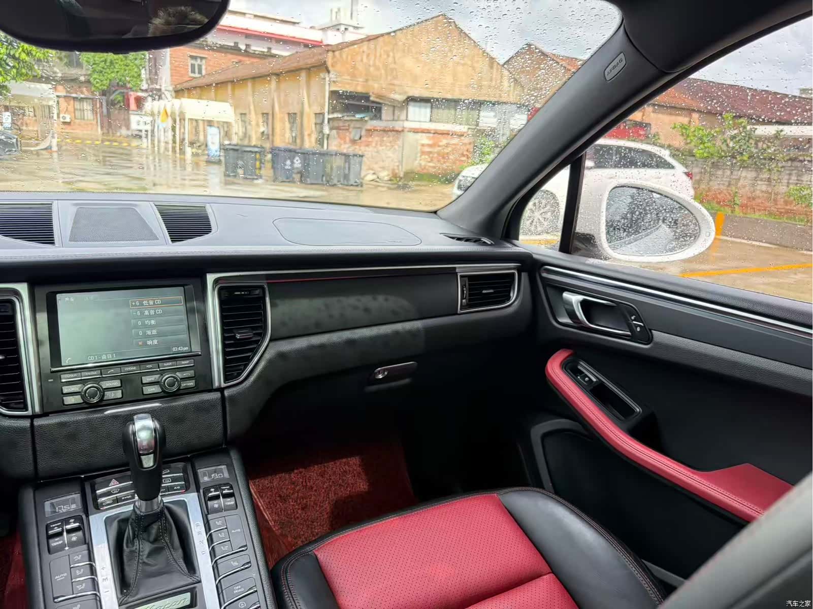 Porsche Macan, 2015 7