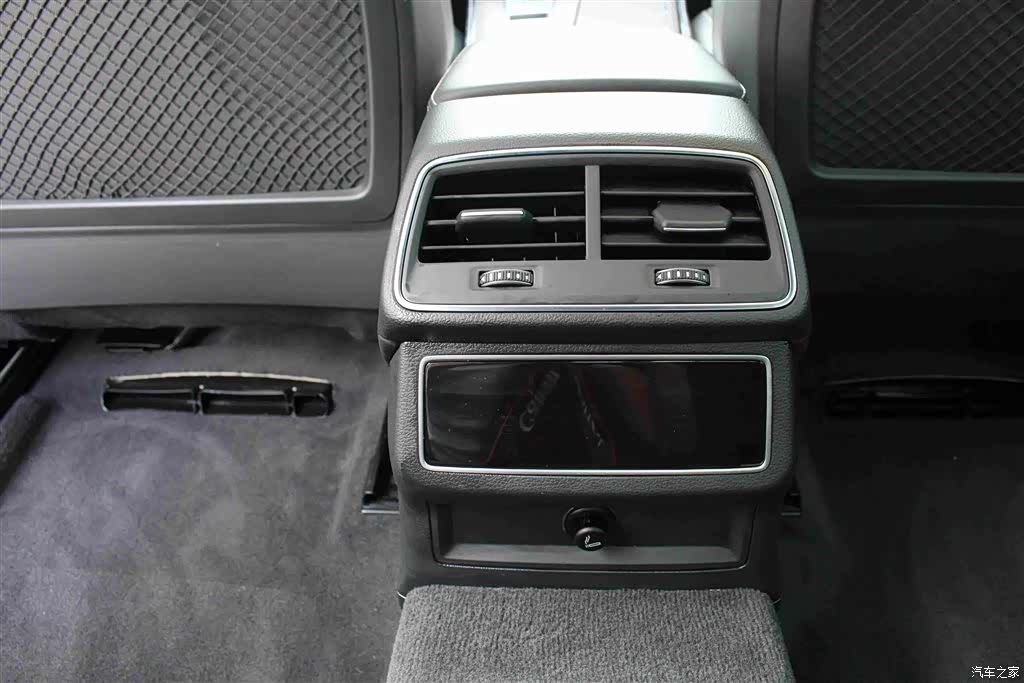 Audi A6L, 2021 15