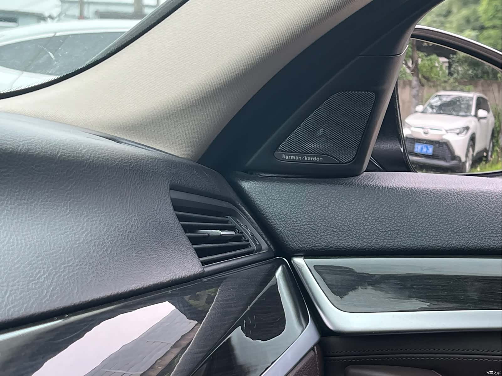 BMW 5 Series, 2017 11