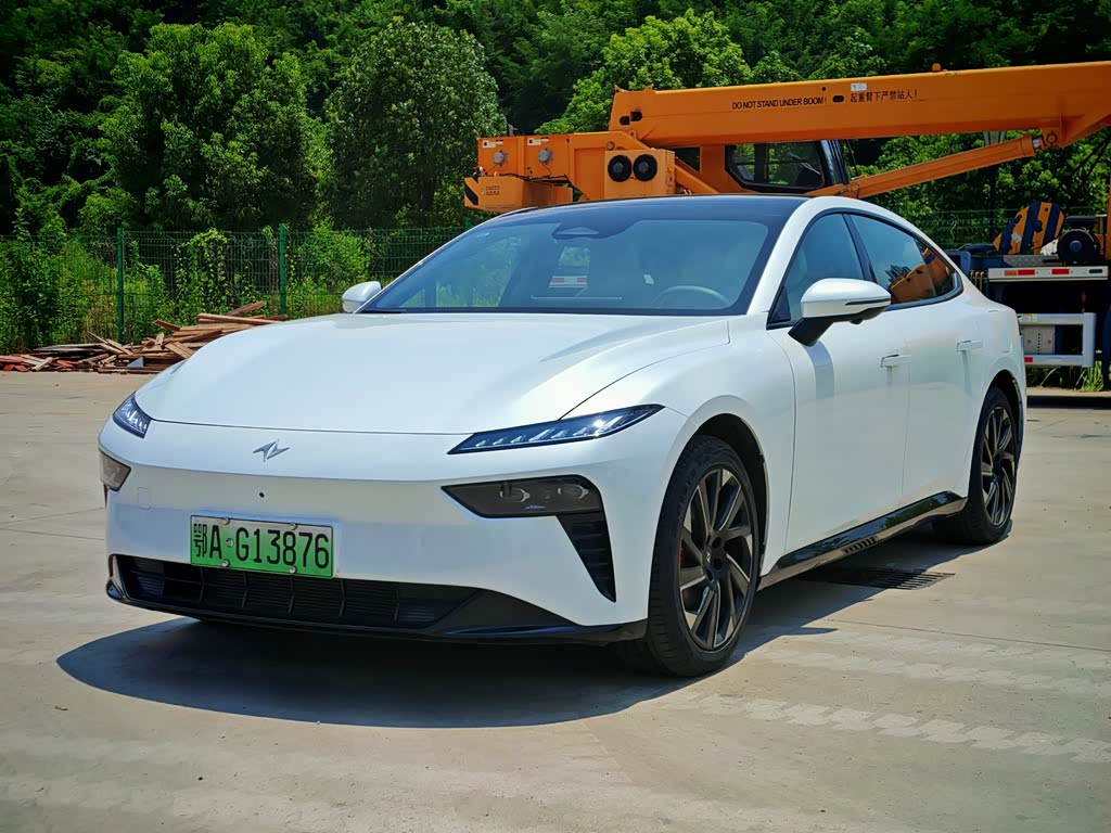 Dongfeng eπ007