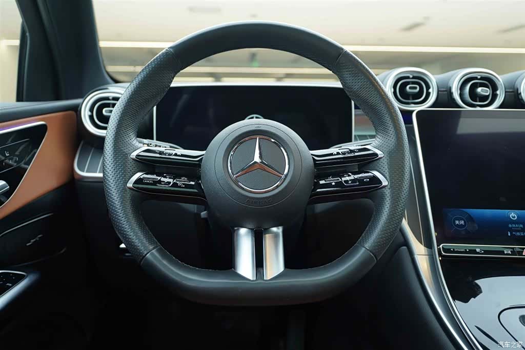 Mercedes-Benz GLC, 2024 17