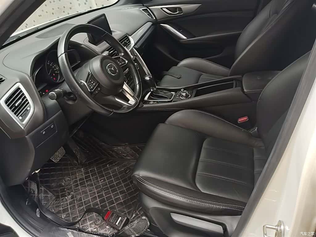Mazda CX-4, 2019 15