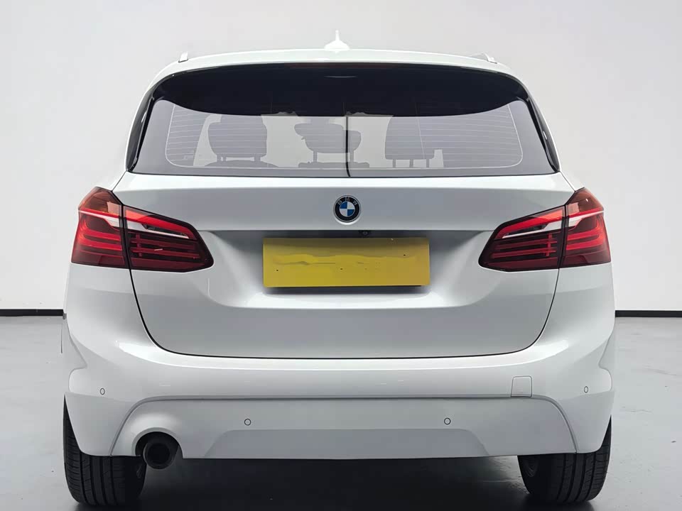 BMW 2 series station wagon