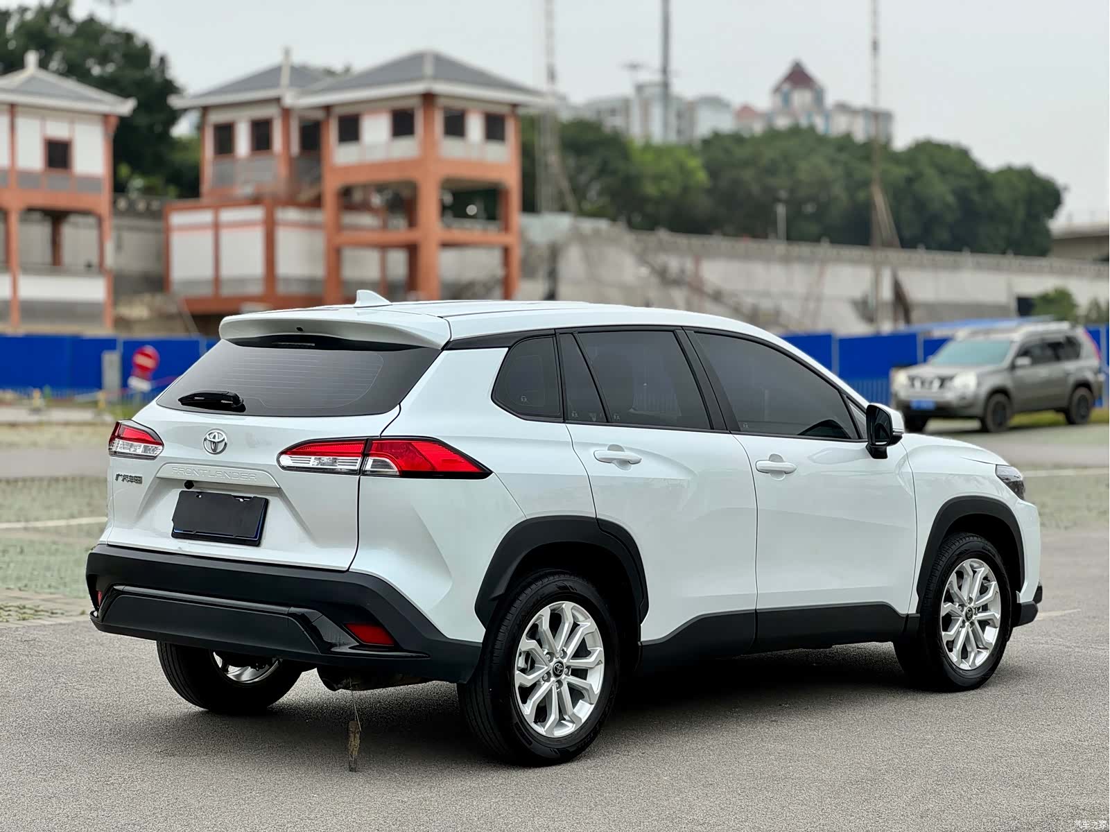Toyota Frontlander, 2025 11