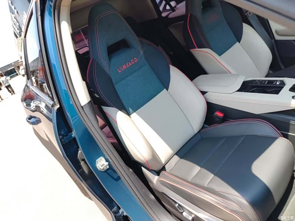 Lynk & Co 02, 2021 25