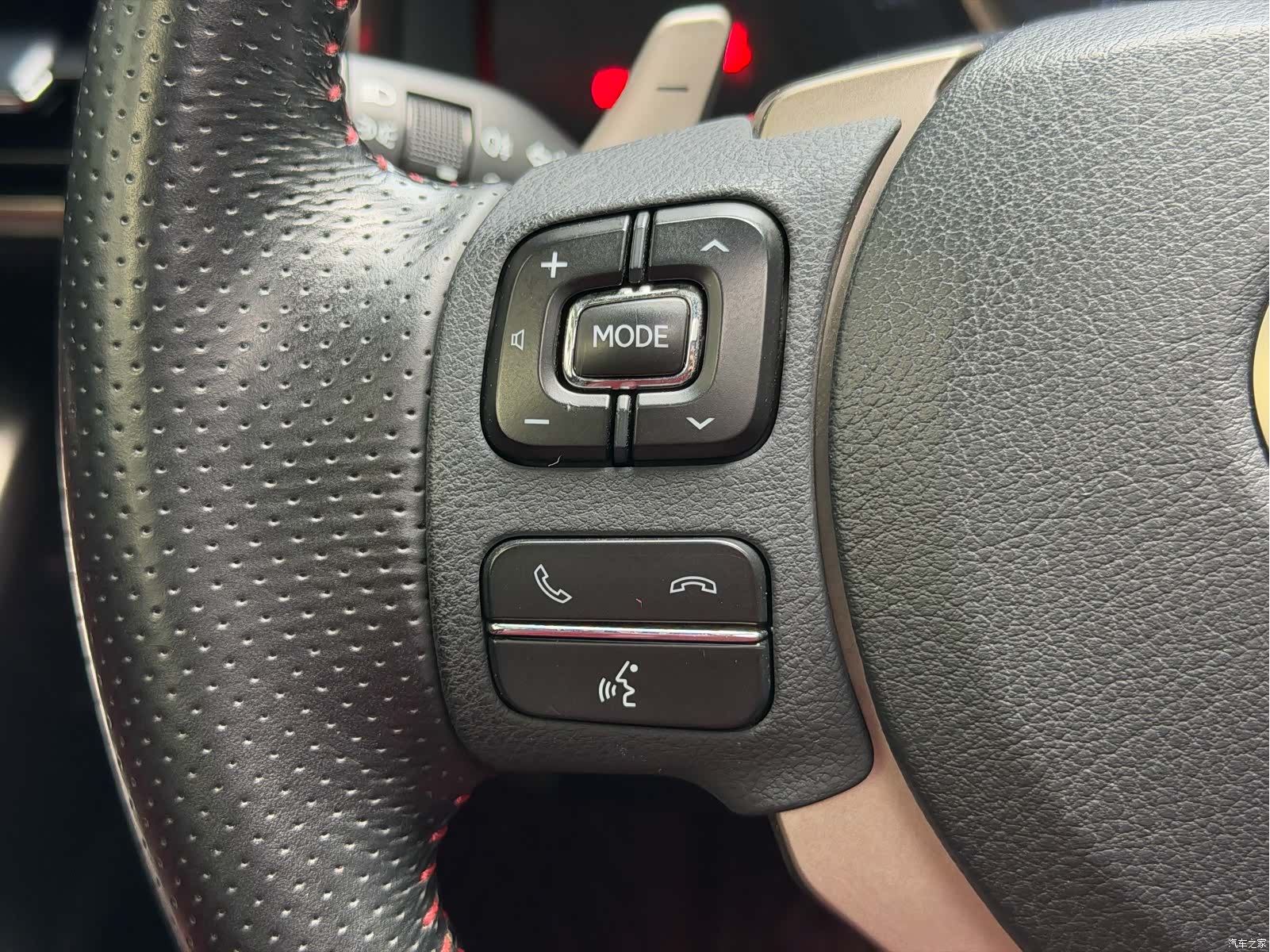 Lexus IS, 2018 15