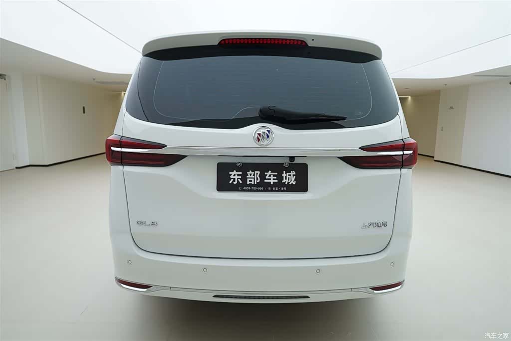Buick GL8, 2025 4