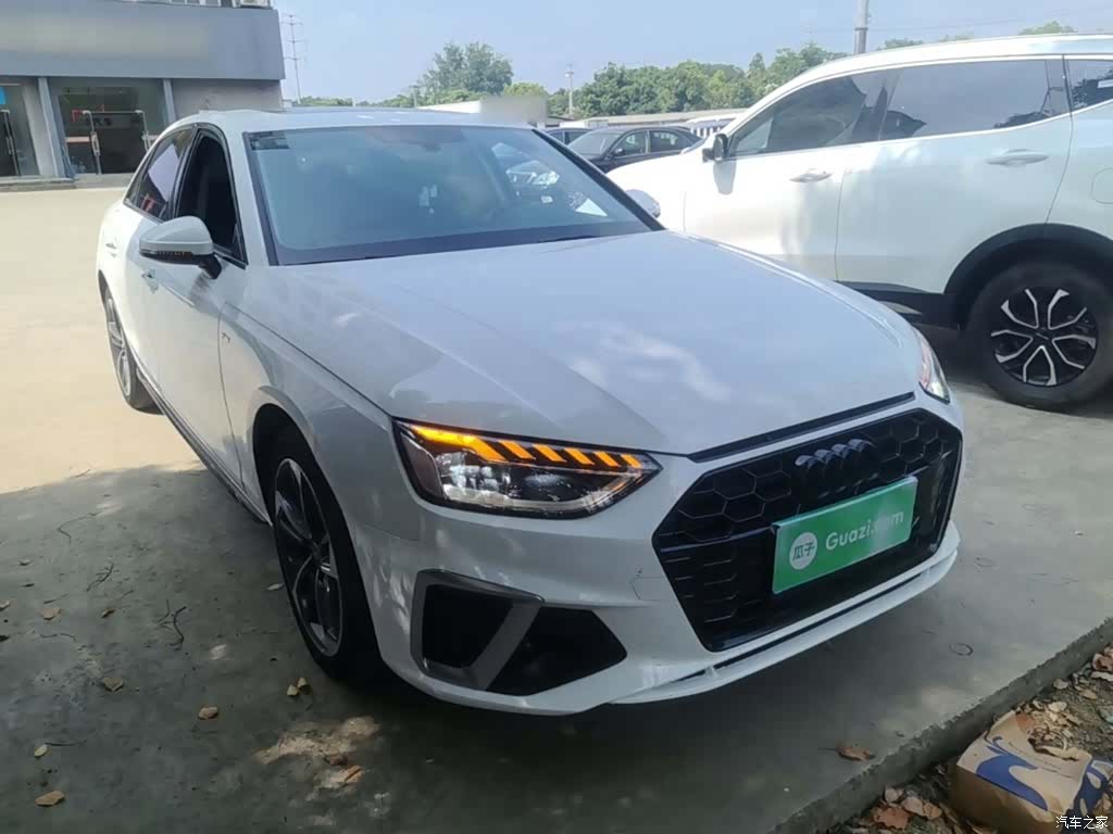 Audi A4L, 2022 4